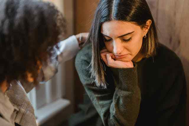 sinais de alerta de depressão